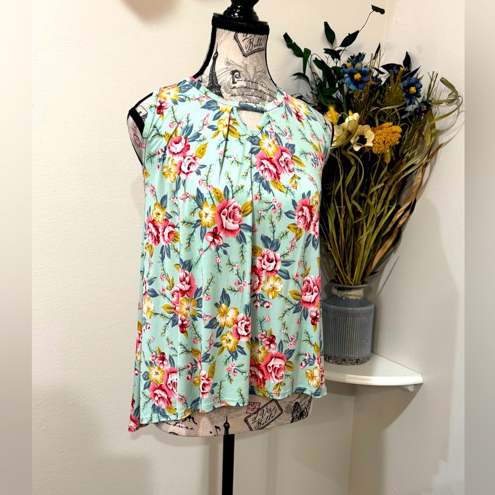 Pomelo Floral Sleeveless Blouse - Mint Green and Pink
